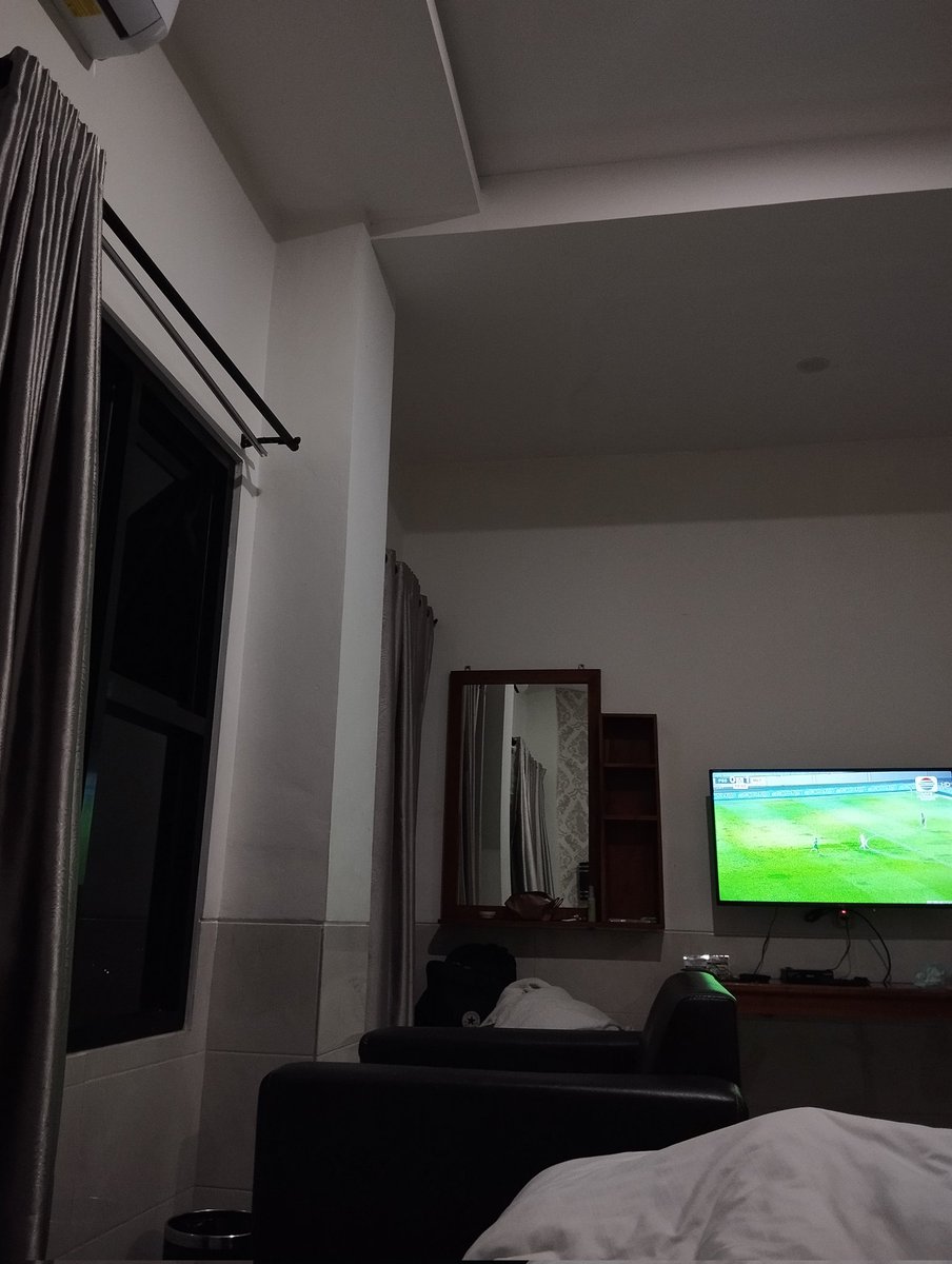 Urfavhonney's tweet photo. Cari enak nya aja, yang pahit dibuang 😂 https://t.co/szQtpAI1RK