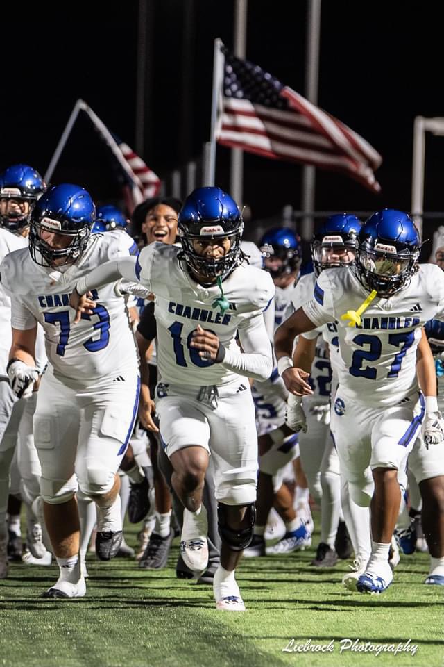 New week, new focus!!! Big game this week! Goal is 1-0 each week. #ohana #brotherhood2024 #seniorseason #lockedin