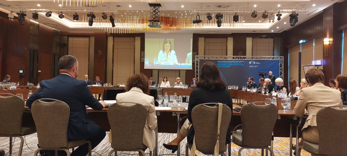 Livia Marcantonio (@livia_mar82) on Twitter photo Today in Skopje 🇲🇰 at the Ministerial Meeting of Western Balkans Platform where Commissioner <a href="/Ili_Ivanova/">Iliana Ivanova</a> points out the paramount importance of Smart Specialisation Strategies that require significant commitment but bring tangible results.
#S3 #EU #accession #Innovation Today in Skopje 🇲🇰 at the Ministerial Meeting of Western Balkans Platform where Commissioner <a href="/Ili_Ivanova/">Iliana Ivanova</a> points out the paramount importance of Smart Specialisation Strategies that require significant commitment but bring tangible results.
#S3 #EU #accession #Innovation