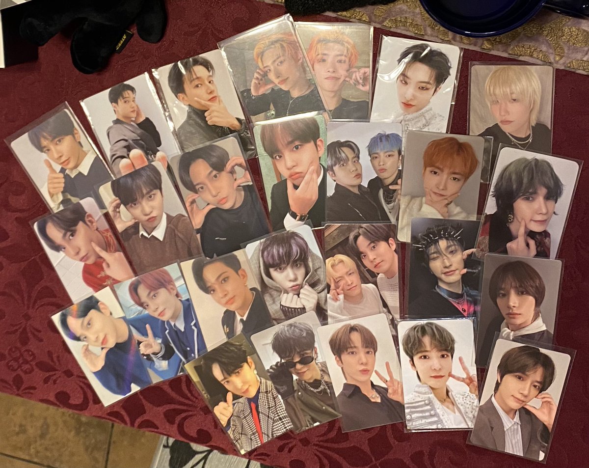 hongjseob's tweet photo. pc haul from this weekend, SUCCESS ‼️‼️ 

#TowardsTheOomf #Will_To_Moot #ATINYinLA #ATINYtour #에이티즈 https://t.co/v1czBvaMpx
