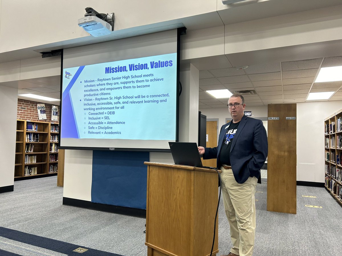 RQSCAO's tweet image. No better way to start the week than celebrating great things happening @RaytownHigh!  Dr. McCarthy and his team did an awesome job of sharing building priorities and the RHS staff and students demonstrated the Jay Way everywhere we went!  Go Bluejays! @RaytownSchools