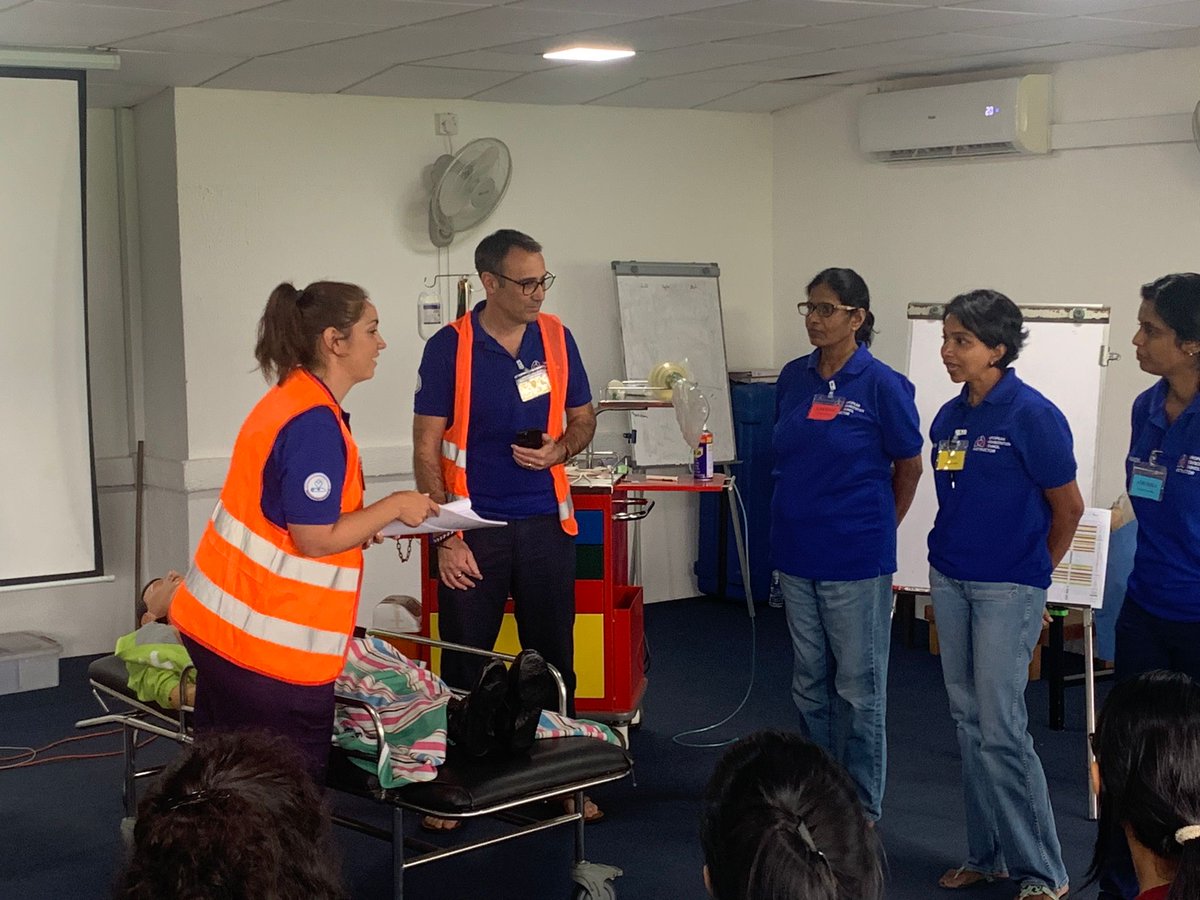 ULHT_News's tweet photo. David O’Brien, Dinal Taleyratne and Monique Loveday provided providing lifesaving training to hospital staff in Sri Lanka.

They spent 14 hours a day training and then gave up some of their evenings to lecture at events.

👉 Read more on our website: https://t.co/P5MRpvM8ya https://t.co/Xt56N5cICL