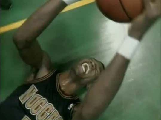 Chris Basnett tweet media