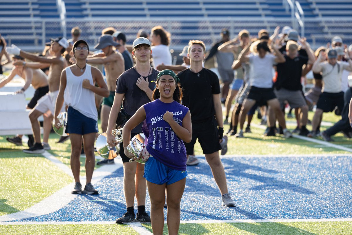 TheAcademyDBC's tweet image. Wait, tomorrow’s October? 🍂🎃

📸: bhopps.photo

#theacademydbc #drumcorps #dci25 #heatforged