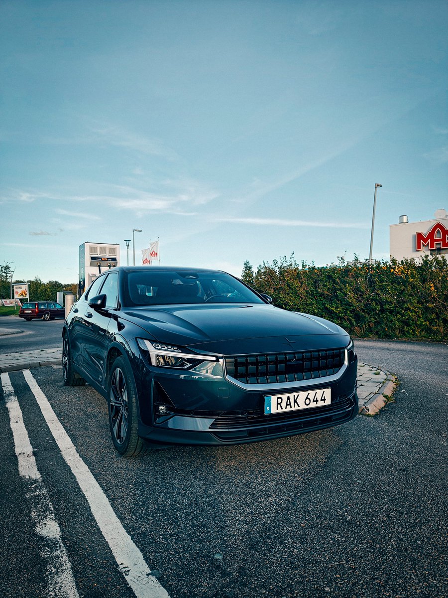 マック・シフォード  tweet media