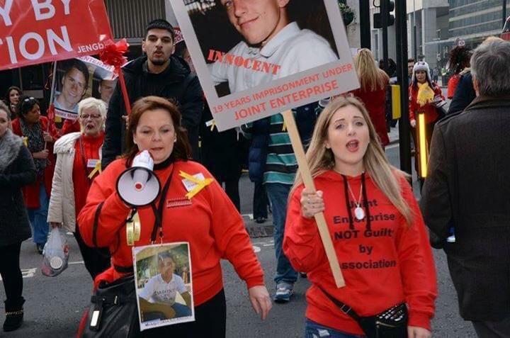 Jliffe's tweet photo. @JENGbA So please on the 2nd October remember there are innocent men, women &amp; children who haven’t &amp; won’t go home for at least another decade. All because of #badlaw &amp; the disgraceful belief there’s a thing as #WrongPlaceWrongTime
No it’s #jointenterprise it’s #injustice &amp; it’s #immoral https://t.co/ffRjltgDoR