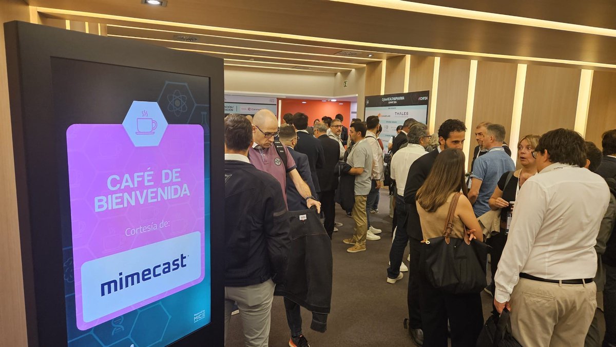 "Mimecast ofrece  seguridad para contrarrestar incluso las amenazas más sofisticadas", ha comentado José Manuel Delgado, Account Executive de <a href="/Mimecast/">Mimecast</a> en el evento de CyberHEALTH&amp;PHARMA Summit organizado recientemente en Barcelona.
#evento #seguridaparaemail #concienciación