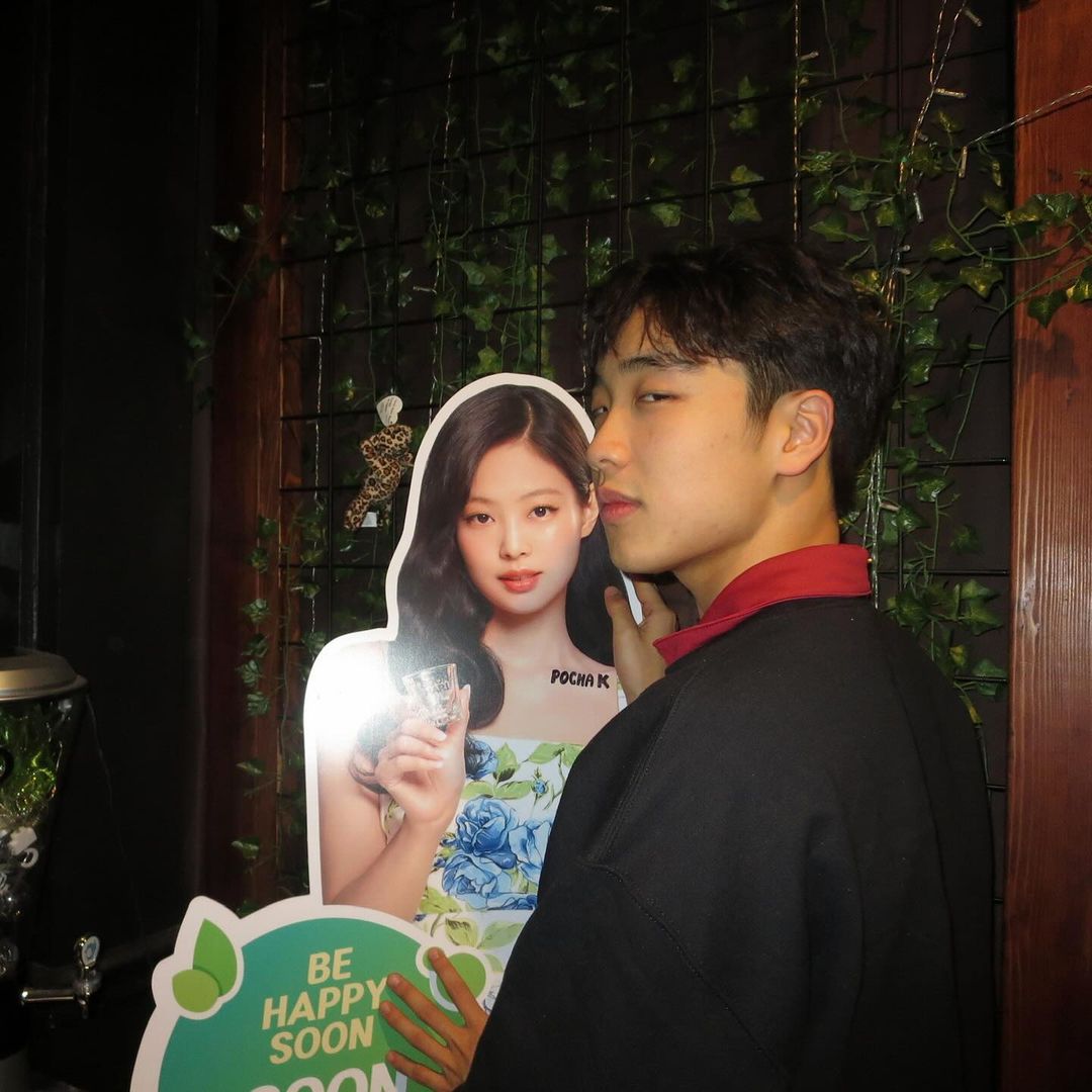 wenhanbff's tweet photo. michael wu
- 2003.01.28
- from vancouver, canada
- film &amp; media/communication major at stanford university, c/o 2025
- graduated from st. george's school
- participated in world of dance s4

#마이클우 #StarlightBoys #스타라이트보이즈 #星光闪耀的少年 https://t.co/VfSC7z9vKL