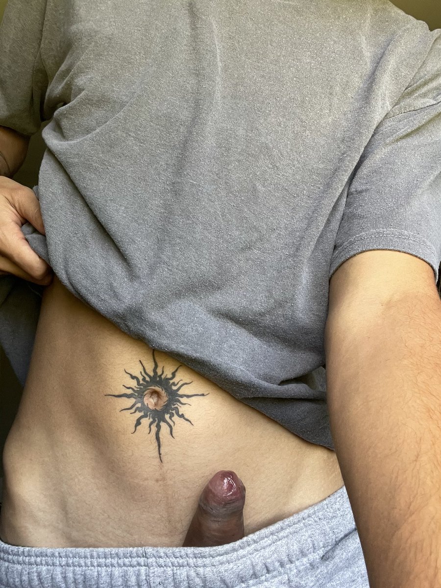 szlend's tweet photo. Tik Tok took my account down follow my new ones ❤️ 

https://t.co/b28ynVPNcT

https://t.co/BkNnfuMimc https://t.co/iIvAct24aq