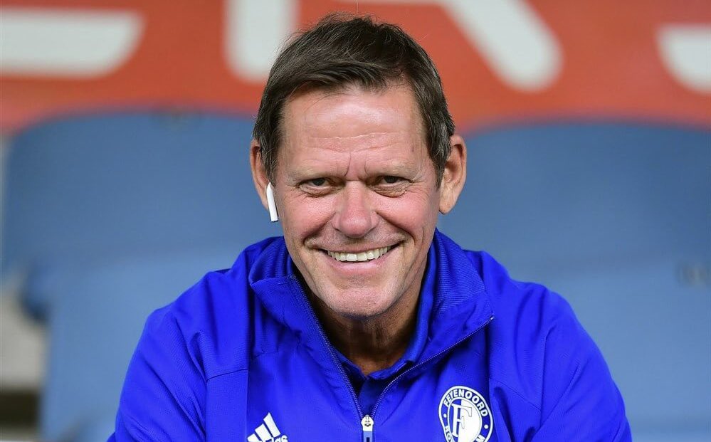 voltasport's tweet photo. 🎂 6️⃣8️⃣ Frank #Arnesen
El exmediapunta danés se formó en el AFC Ajax hasta el 1er equipo (1975/81), pasó por el Valencia CF (1981/83) y el RSC Anderlecht (1983/85) y conquistó la Copa de Europa 1987/88 con el PSV Eindhoven (1985/88). Participó en la Euro 1984 y el Mundial 1986. https://t.co/4oAs1Lk8za