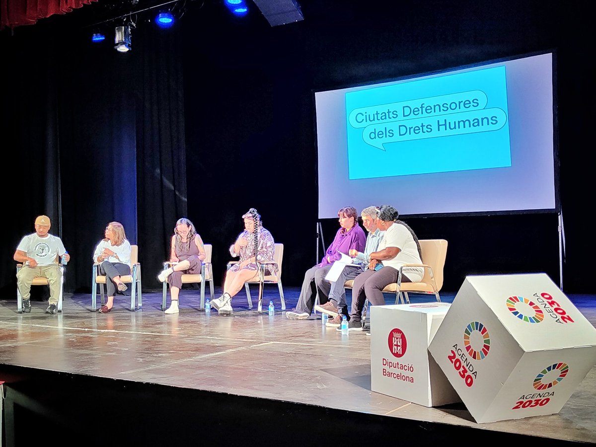 FonsCatala's tweet photo. 🕊️Comencem a @VilafrancaAj la gira de tardor de Ciutats Defensores de Drets Humans @ciutatsdh amb l'acte d'inauguració al @casalvilafranca
👉Fins al 9 d'octubre les defensores de #ddhh portaran el seu testimoni a diversos municipis catalans. #ciutatsddhh
https://t.co/FaCtUpkHtB https://t.co/sf4KpJ6jiI