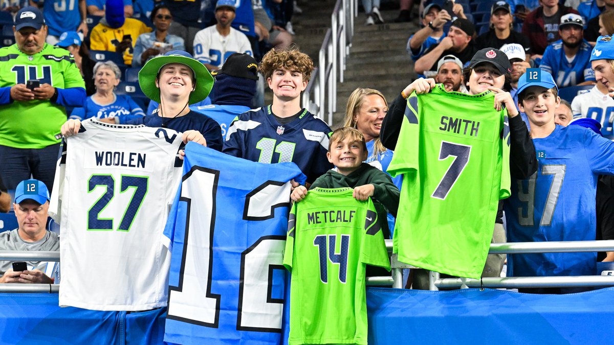 12s's tweet image. Need the energy brought to a 12 tonight. 🔋