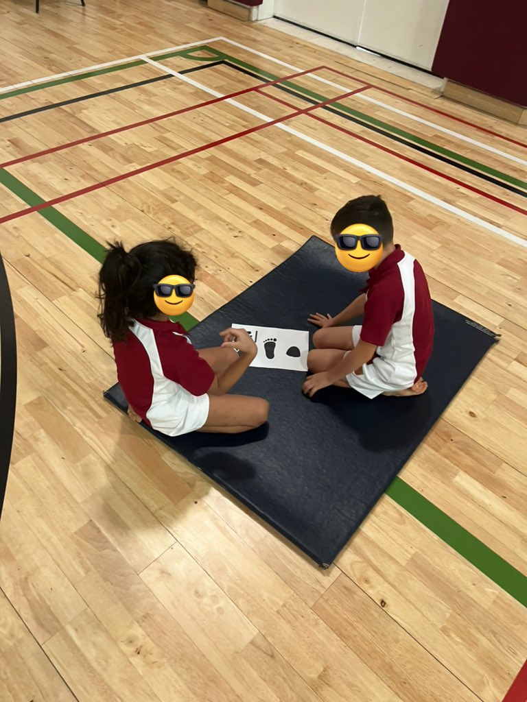 MissLeahPE tweet media