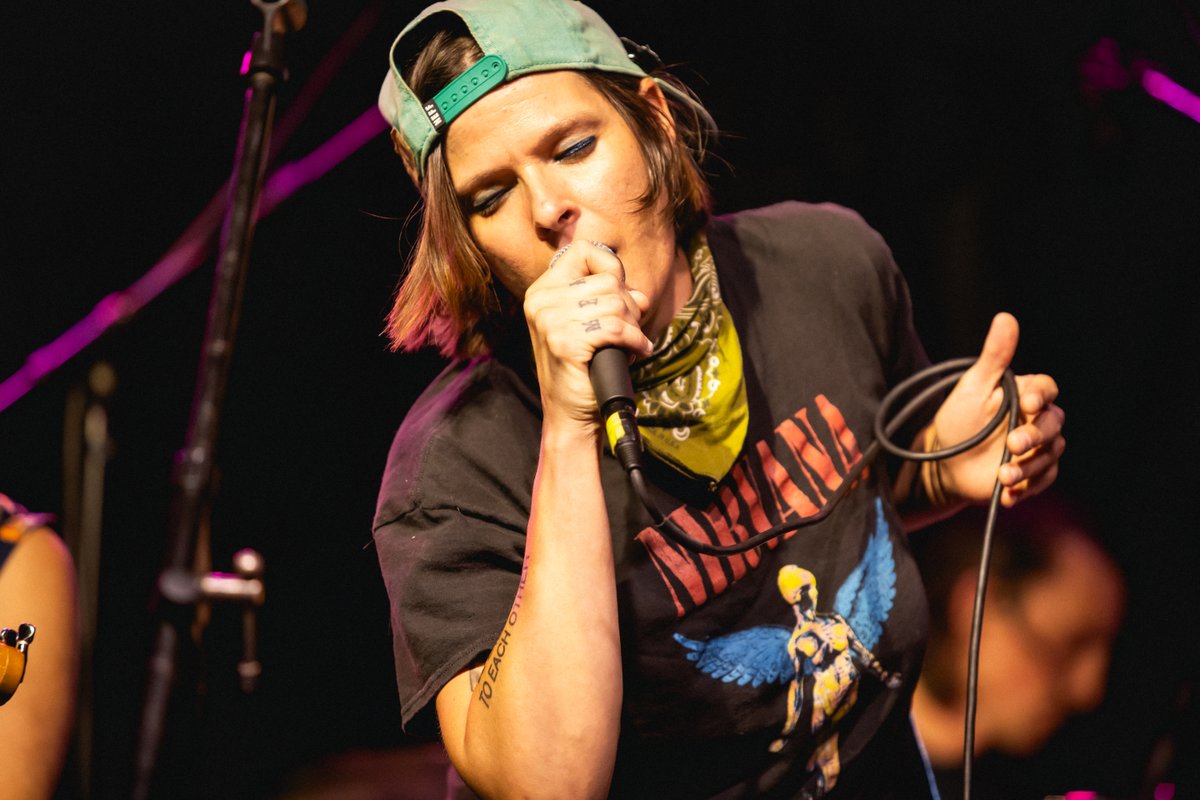 BandInSeattle's tweet image. This weekend is THE weekend for you to catch @staranna on the season 10 premiere of Band in Seattle on @KING5Seattle on KONG.

Tune in 10/5 at 11pm on KONG or 10/6 at 10:30pm on KING 5, or if you don't have cable you can catch new episodes the following Thursday on YouTube!