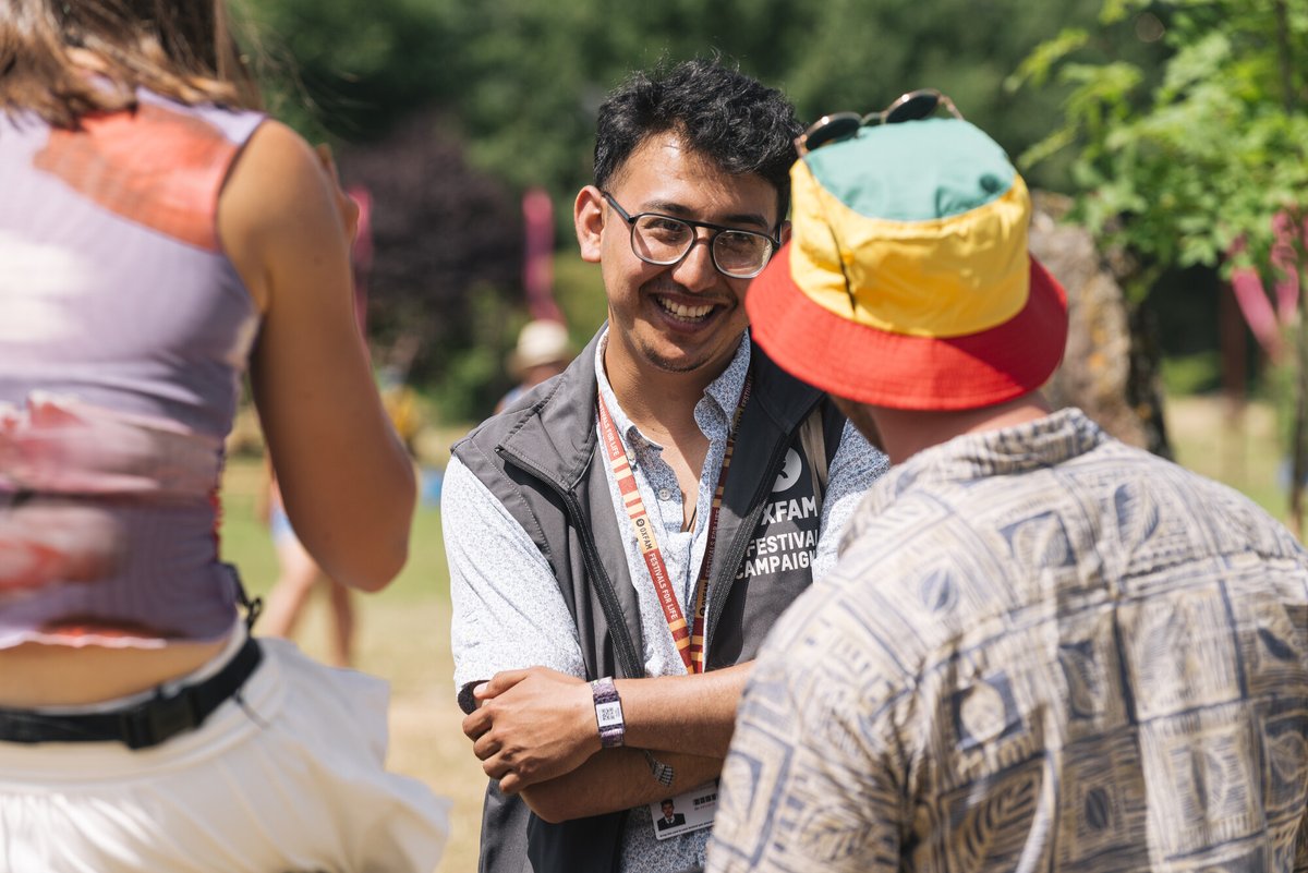 Across our festival schedule this summer, we invited people to add their voice to a global movement of people demanding climate justice now.

Through our campaigners, 43,316 festival-goers took action. Thank you to all of you who volunteered your time to engage with people. 💚