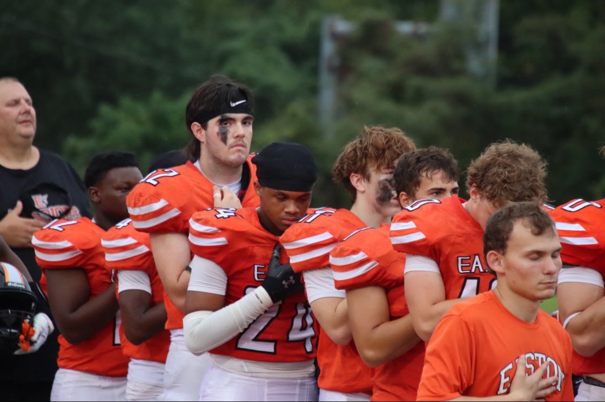 Nevin Whitaker ✞ tweet media