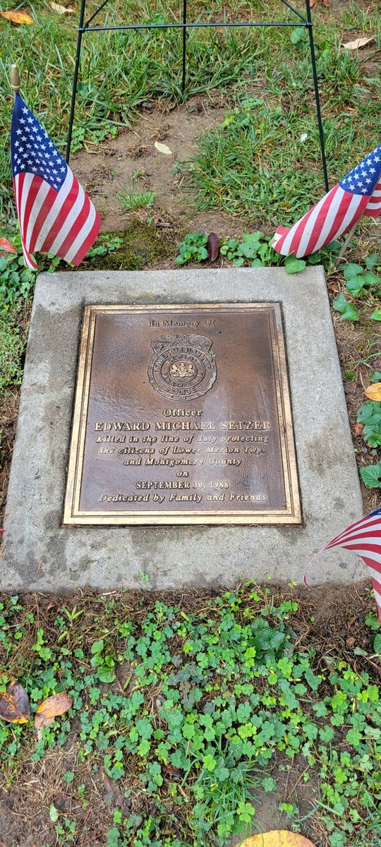 lowermerionpol1's tweet image. On September 30, 1988, Officer Edward Setzer was tragically killed protecting and serving the citizens of Lower Merion Township. Today, we gathered at the site of Ed’s Memorial Plaque located on Mt. Pleasant Road in Bryn Mawr. We will never forget.