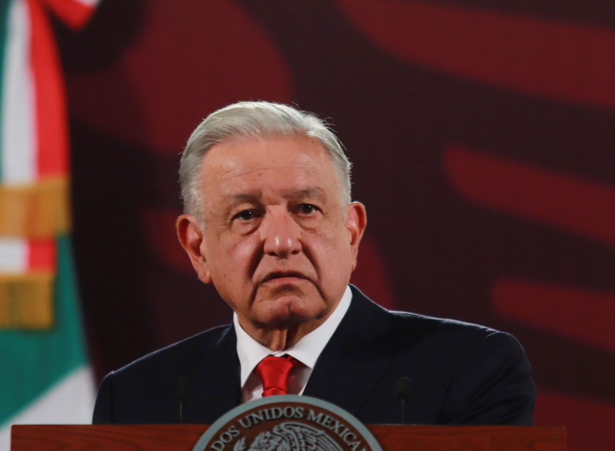 Libro_negro_'s tweet image. Hoy termina el sexenio de un tirano, de un dictador.

Vamos a regalarle la mayor mentada de madre digital de la historia.

Cada like es un chingas a tu madre AMLO.