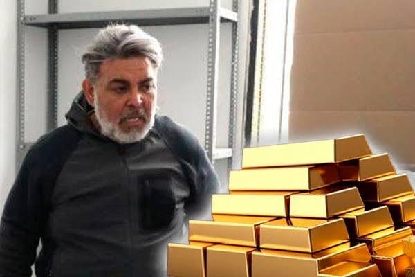 DoctorVyse's tweet photo. Las acusaciones se refuerzan por un supuesto chat en el que Andrés habría solicitado un soborno de un millón de dólares para gestionar la devolución de 100 kg. de oro incautado. Estas revelaciones han intensificado la controversia. https://t.co/Trc6vJa4BS