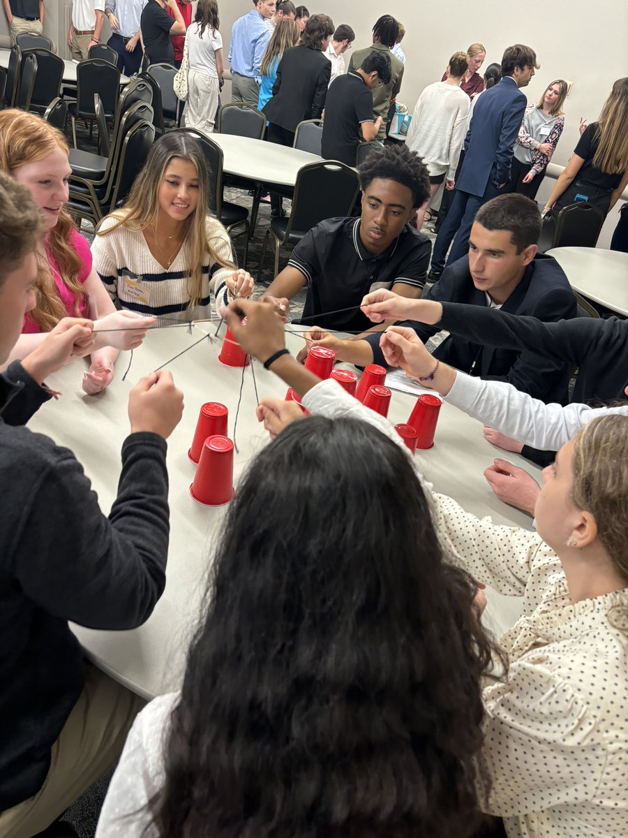 NPGrizBusiness's tweet image. Deca Leadership Conference is under way!  Took a great group today for leadership activities and an amazing business speaker!!!! #npbizgriz #modeca #wearewentzville #wearenorthpoint