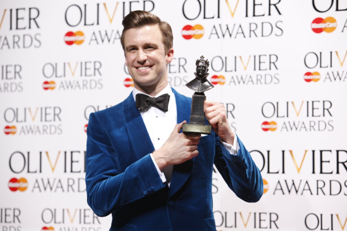 Olivier Awards tweet media