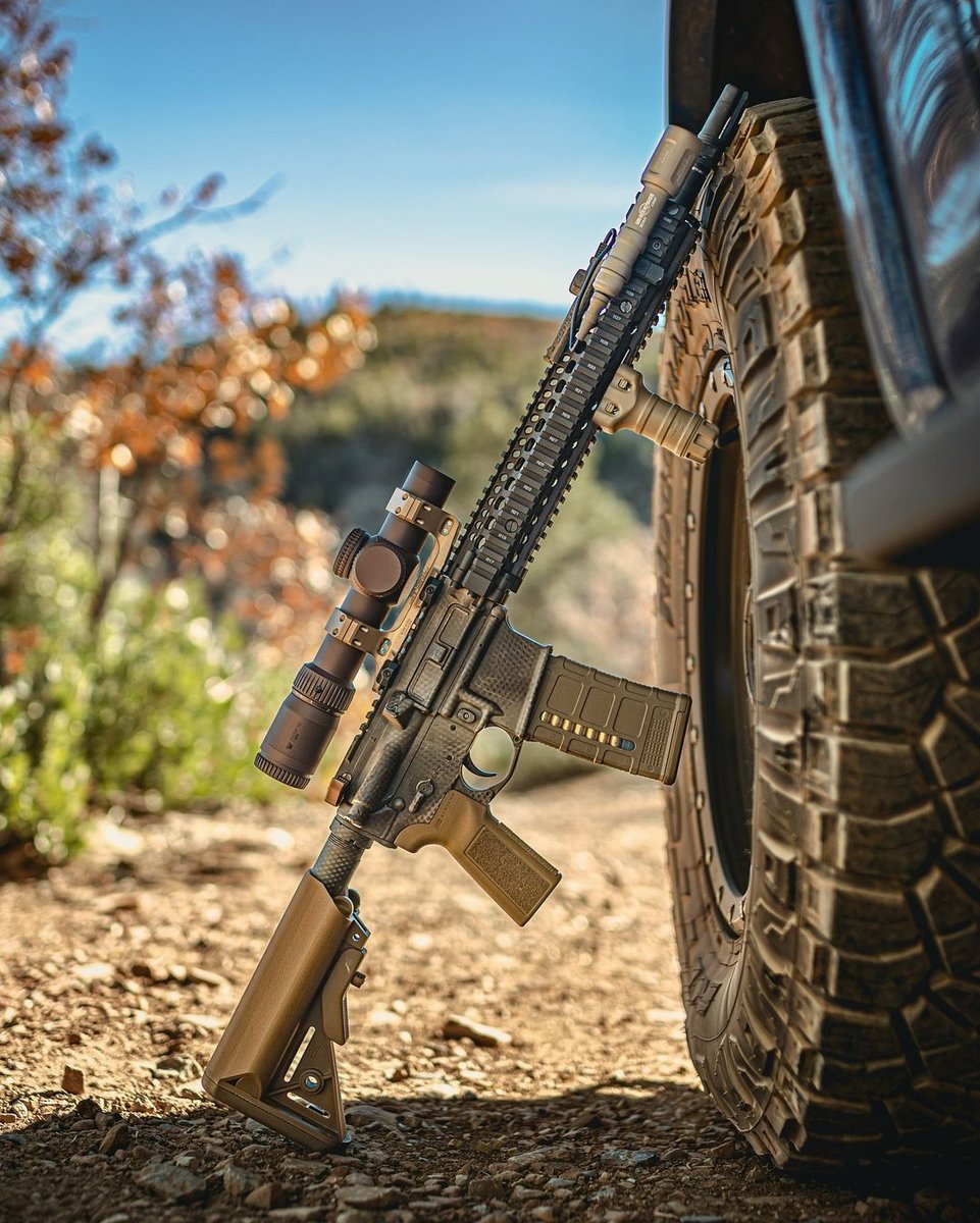 DanielDefense's tweet photo. The M4A1 – Tried. True. Trusted.

Photo from Sal Gunz https://t.co/H0XoVXSIn2