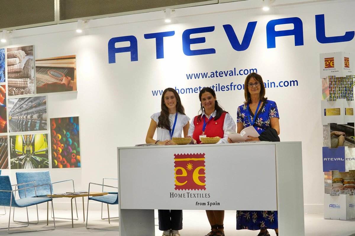 atevaltextil's tweet photo. Arranca @Textilhogar_HTP
@atevaltextil está en @feriavalencia acompañando e impulsando la promoción de las 62 empresas expositoras, en el que es el mayor escaparate internacional del sector #textilhogar en España. Te esperamos en el nivel 3 del pabellón 3. https://t.co/SccJbHrczl