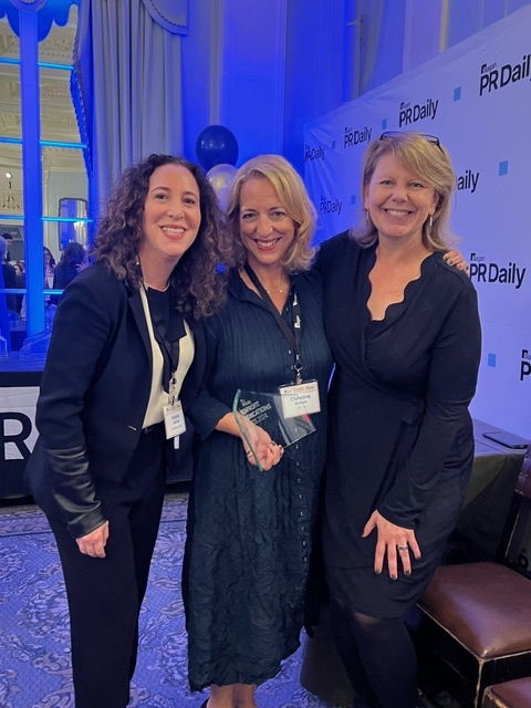 Join us in wishing our amazing team in #NewYork, #Additive Impact, on winning "Best Non-Profit #Branding" at the <a href="/PRDaily/">PR Daily</a>  Awards celebration.

The team took home top honors for their branding work for <a href="/fhi360/">FHI 360</a>.

Learn more abt this amazing honor ⬇️.

linkedin.com/posts/cyberwov…