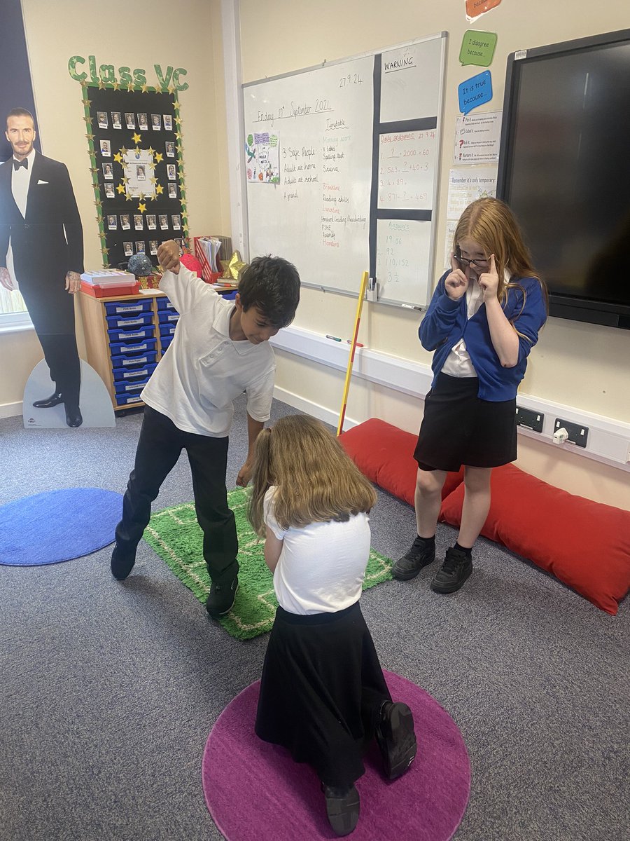 latimerprimary's tweet image. In PSHE, #ClassVC learnt about the importance of not being a bystander but an upstander! Brilliant freeze frames Year 6 🌟 #LatimerPSHE #3SafePeople