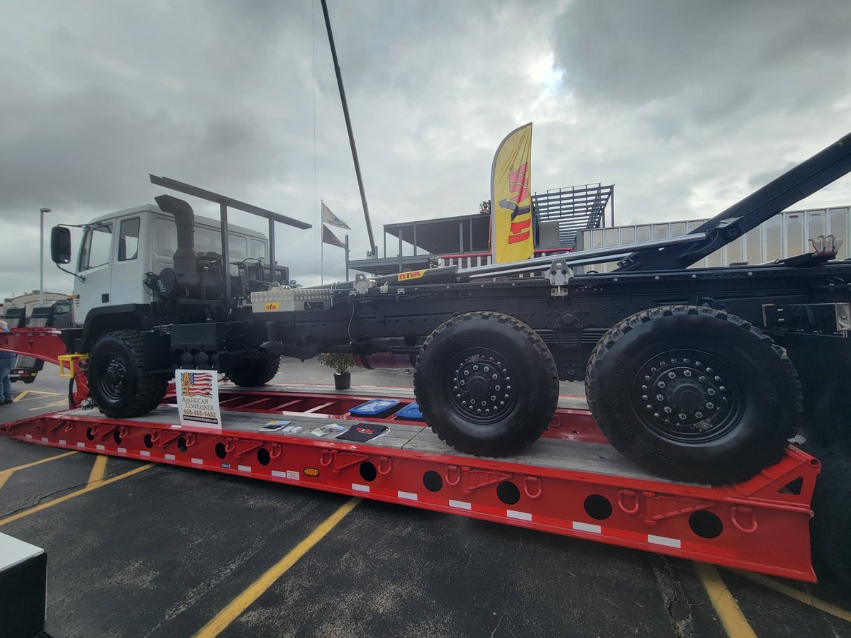 acelatruckco's tweet image. We had an amazing time at the Great Lakes Logging and Heavy Equipment Expo. Huge thanks to Kriete Truck Centers for featuring the Monterra at their booth.

The Monterra is built to tackle any challenge!

#Construction #FleetSolutions #HeavyDutySolutions #Hooklift #WorkTrucks