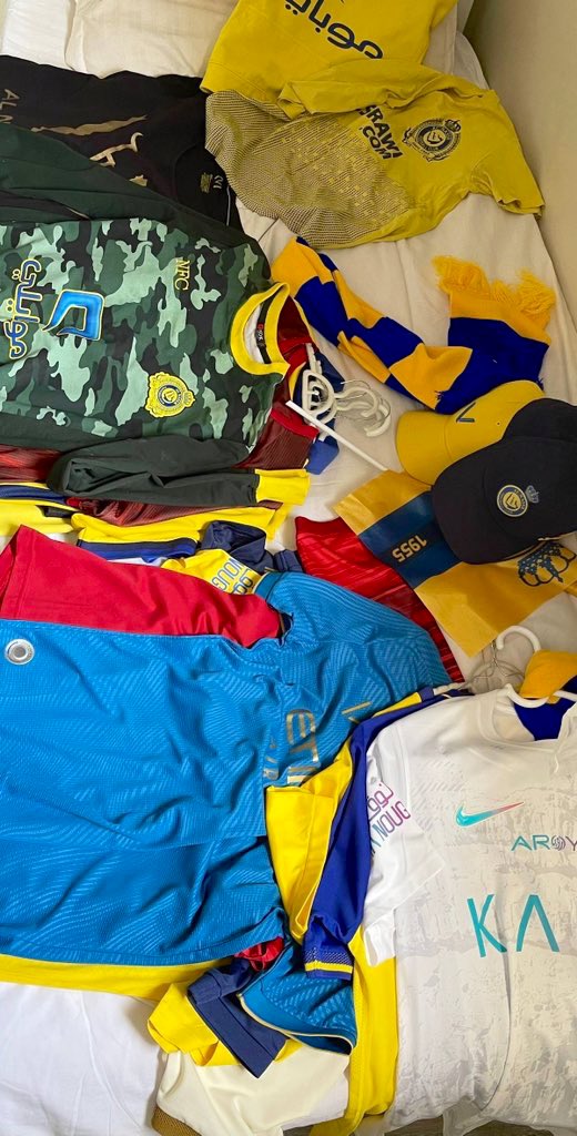 ي أول الحببُ 🤎🦅