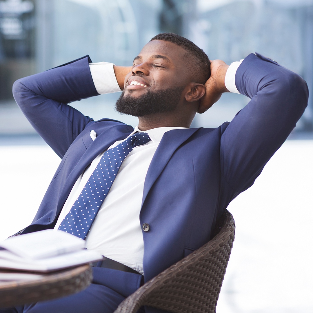 For clothes that look as good as they feel, trust the experts. #drycleaner #drycleaners #drycleaning #laundryservice #drycleaningservice #washandfold