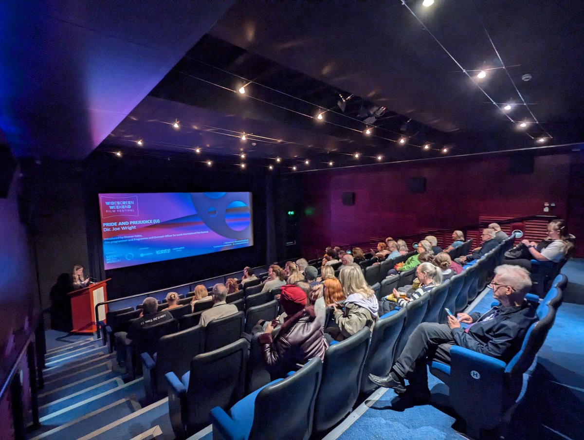 Widescreen Weekend tweet media
