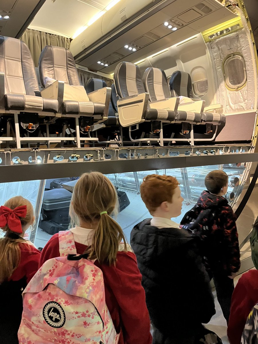 Miss Jones 💕 tweet media