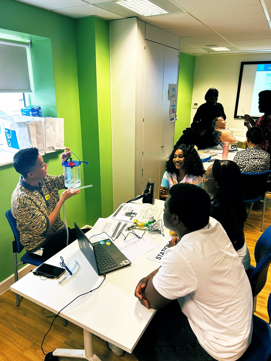 Kelly Mitchell💙 tweet media