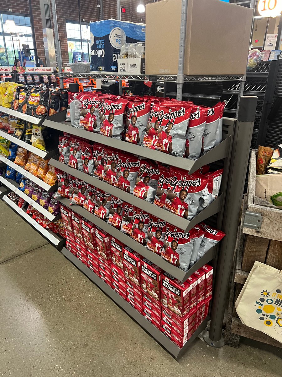 The 1870 Society (@the1870society) on Twitter photo ๐จ In-Store Now! ๐จ <a href="/carnelltate_/">Carnell Tate</a> Grippoโs Hot Honey BBQ chips, <a href="/quinshon_/">Quinshon Judkins</a> Munch Medley, and the Snackinโ with the Backers Chocolate Peanut Butter cookies featuring <a href="/imcjhicks/">CJ โKINGโ Hicks</a> <a href="/Cody_Simon30/">Cody Simon</a> and <a href="/sonnystyles_/">sonny</a> are available at <a href="/GiantEagle/">Giant Eagle, Inc.</a> locations throughout Ohioโand Carnellโs ๐จ In-Store Now! ๐จ <a href="/carnelltate_/">Carnell Tate</a> Grippoโs Hot Honey BBQ chips, <a href="/quinshon_/">Quinshon Judkins</a> Munch Medley, and the Snackinโ with the Backers Chocolate Peanut Butter cookies featuring <a href="/imcjhicks/">CJ โKINGโ Hicks</a> <a href="/Cody_Simon30/">Cody Simon</a> and <a href="/sonnystyles_/">sonny</a> are available at <a href="/GiantEagle/">Giant Eagle, Inc.</a> locations throughout Ohioโand Carnellโs