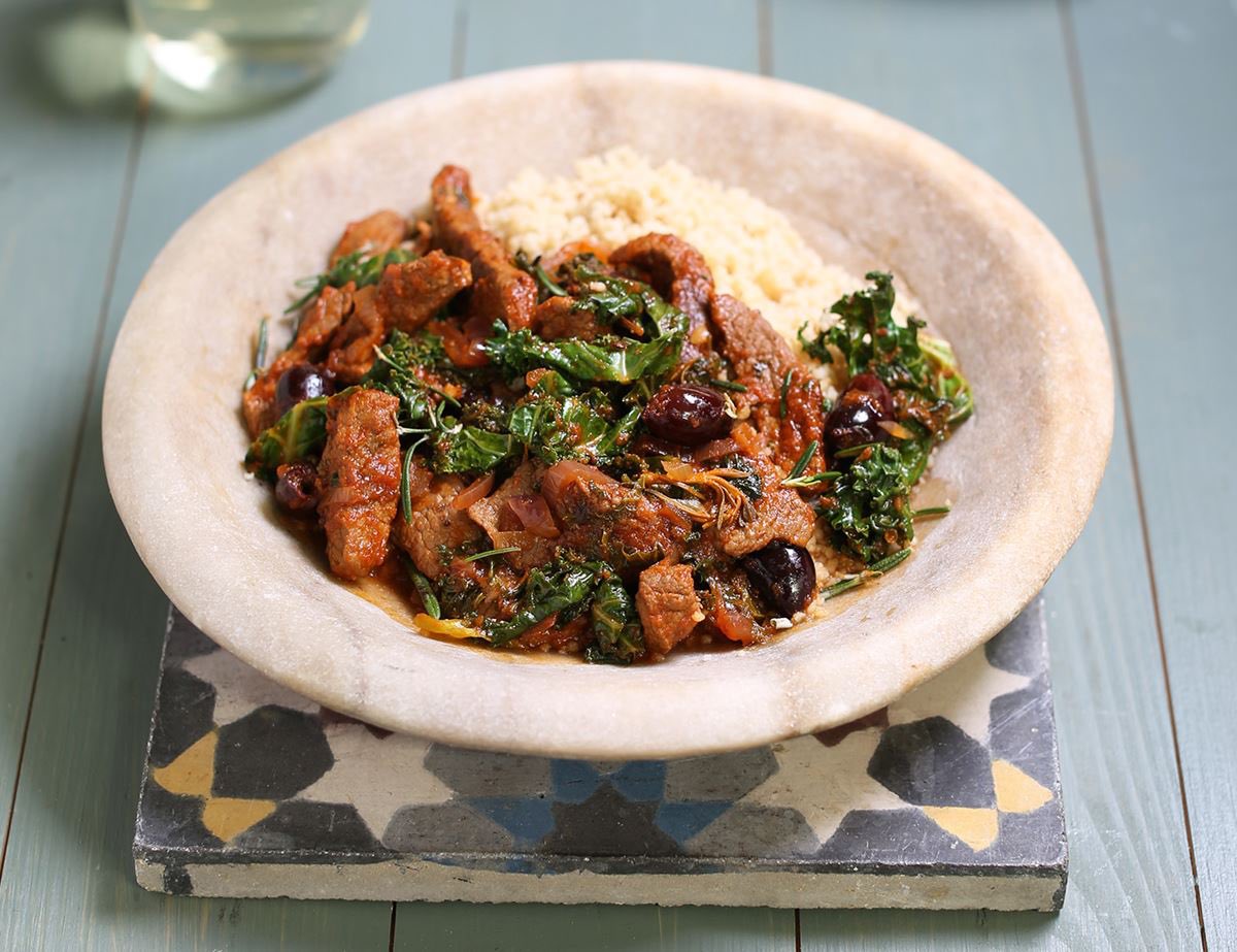 As Autumn gets ever closer, it's time to start thinking about more comforting meals and we're loving the look of this Balsamic Beer &amp; Olive Stew from <a href="/AbelandCole/">Abel & Cole</a> using our Kalamata Olives -  abelandcole.co.uk/recipes/balsam…