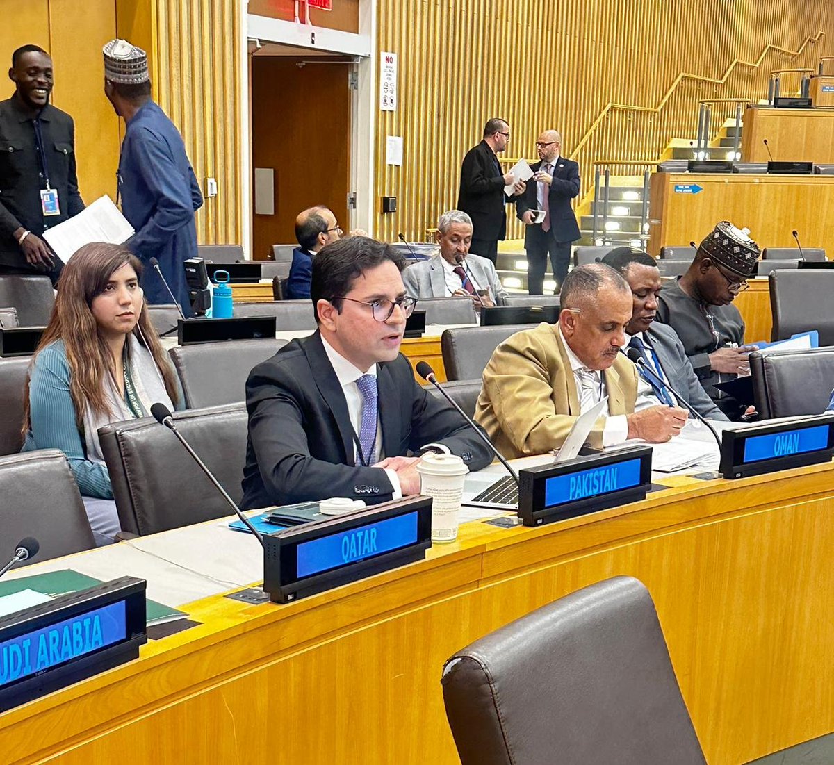 PakistanUN_NY's tweet photo. At the OIC Annual Coordination Meeting held on the sidelines of the 79th UNGA, Pakistan🇵🇰, represented by DG UN @ForeignOfficePk, emphasized that advancing the interests of the Islamic Ummah remains a core principle of its foreign policy. As Pakistan begins its tenure on the UN Security Council, it will prioritize addressing the challenges facing the Islamic world by actively seeking the support and cooperation of OIC member states in these endeavors. 
@OIC_OCI 
@OICatUN