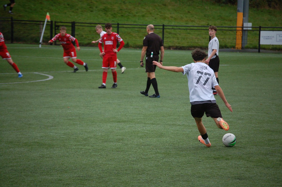 Season so far for #Luca_Beck 
Position: Left/Right Wing
👟 - Appearances: Five
⏱️ - Minutes played: 330
‍ 🫱🏽- Assists: 3
⚽ - Goals: 4
🔥 - <a href="/Luca15Beck/">Luca Beck</a> 
👥 - Team: U19s Bala
      + 1st Team Bala
#YouthFootball #FootballStats #FAWLeague