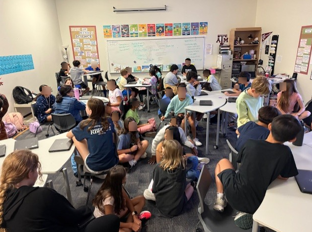 HistoryandTech's tweet photo. 6th grade science @phms_panthers is embarking on a 2 week PBL over chemical changes.  Can you tell their choices for a final product based on today's hook activity in Ms. Kessler's class? @VKrosigk https://t.co/nxO8rzslGw