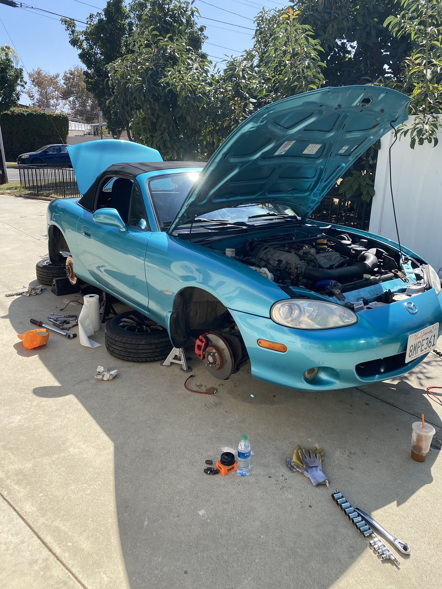 Jay_Bast's tweet photo. This weekend I replaced the recalled #Powerstop stainless brake hoses with a set from 949Racing. Apparently I wasn't supposed to throw out the old hoses to claim my recall reimbursement... But we'll see what they say. https://t.co/A0TEyG7X9k