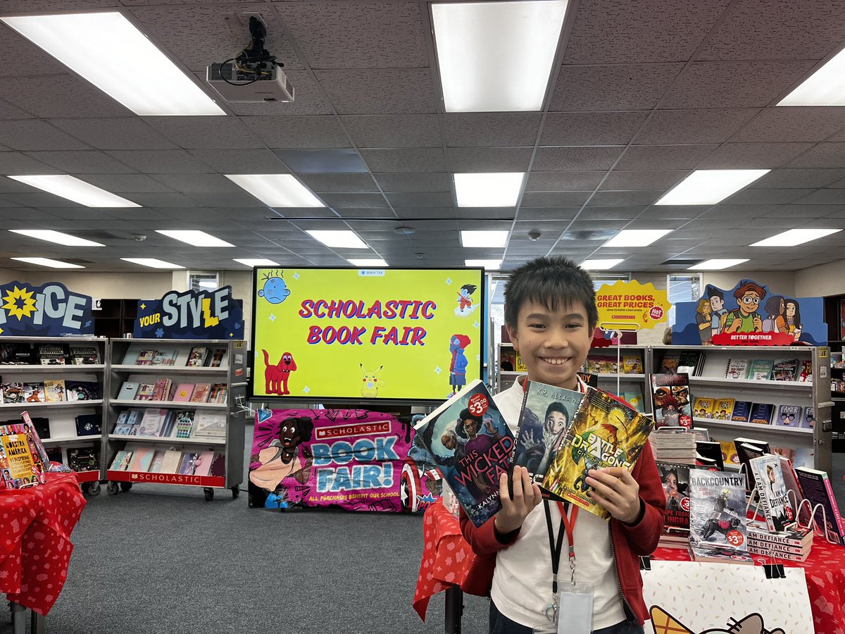 Mr. Black tweet media