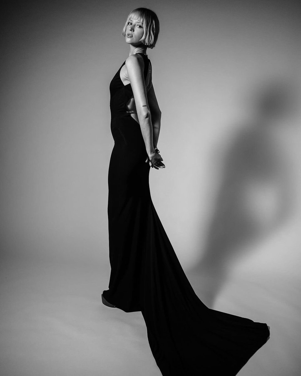 Angèle Updates tweet media