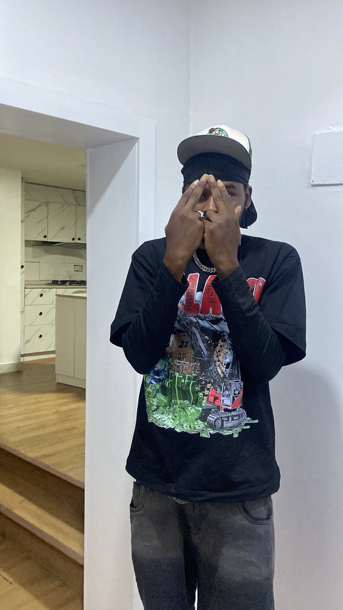 bank on it 🐾 tweet media