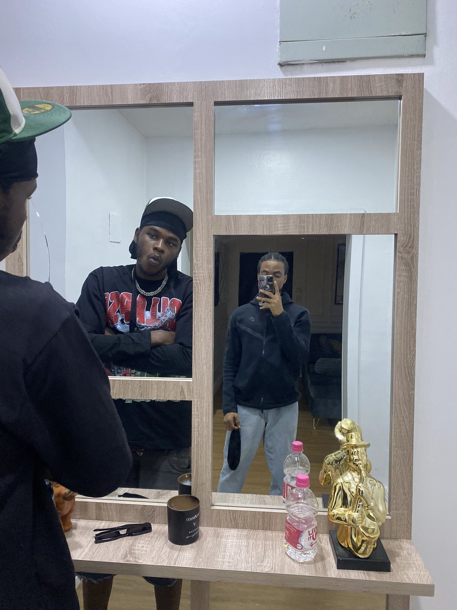 bank on it 🐾 tweet media