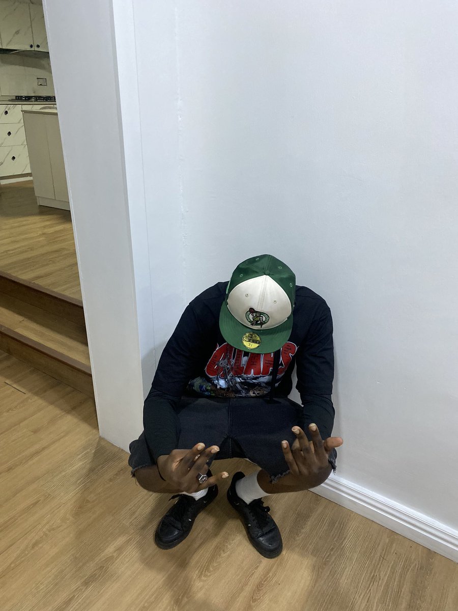 bank on it 🐾 tweet media