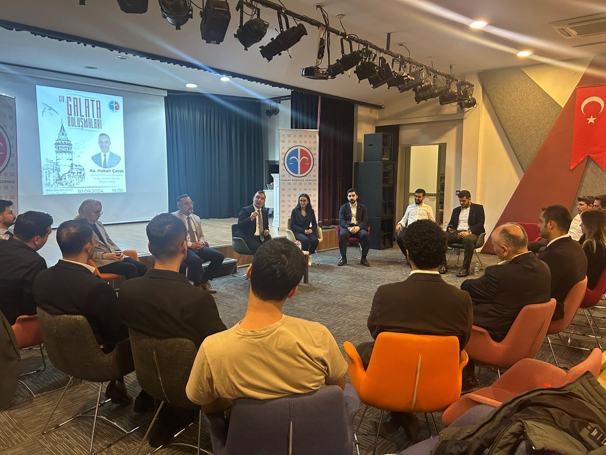 Galata Buluşmaları’nda İstanbul Milliyetçi Avukatlar Grubu İstanbul Barosu Başkan Adayı Av. Hakan Çatak’ı ( <a href="/AVHAKANCATAK/">Hakan Çatak</a> ) ağırladık.

Nazik ziyaretleri için teşekkür eder, İstanbul Barosu seçimlerinde kendilerine başarılar dileriz.