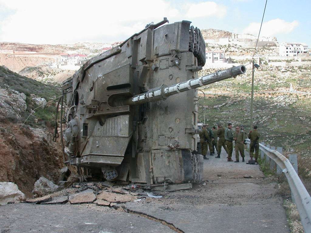 Syria_Protector's tweet photo. Welcome to your graveyard. Welcome to South Lebanon 🇱🇧. https://t.co/TcPungP7W8
