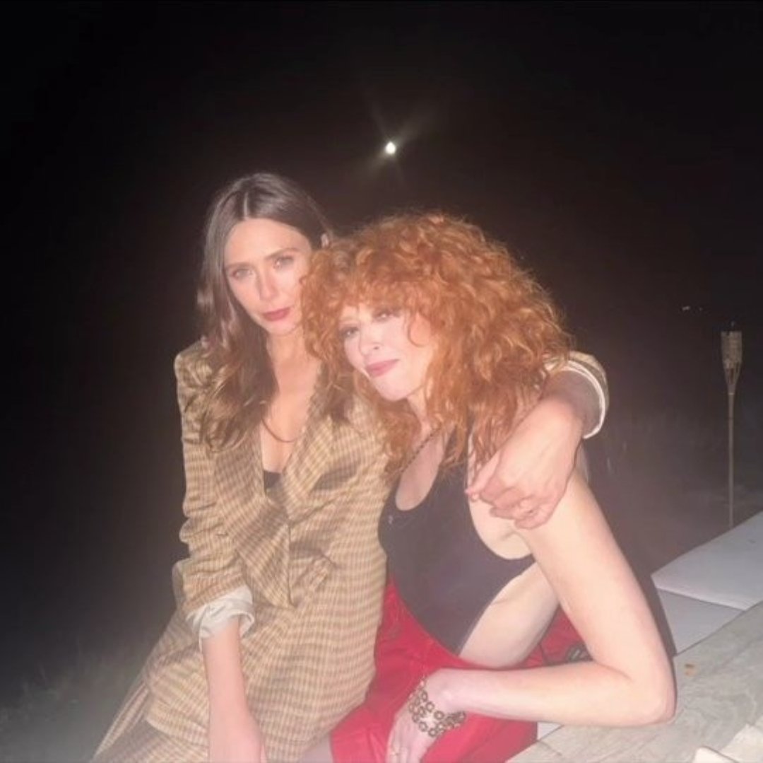 lizzieswillow's tweet photo. MOTHERS! https://t.co/8dqBFuia9S
