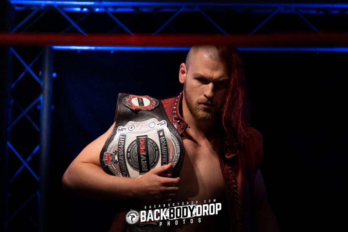 BigBackBodyDrop's tweet photo. From @RevProUK #BritishJCup 2024...

British J Cup final feat. @IamLioRush @KidLykosII @lucha_angel1 and #CameronKhai (and an unexpected @WillKaven13)

Watch the show back at https://t.co/3xVVKtK7Ex
Reviews, photos and podcasts at https://t.co/uQumBAd8ta https://t.co/gcJrb5t4e0